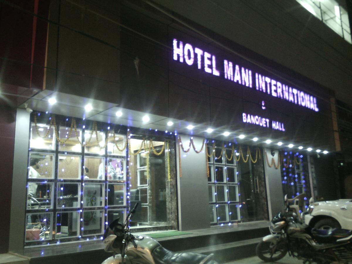 Hotel Mani International Патна Экстерьер фото